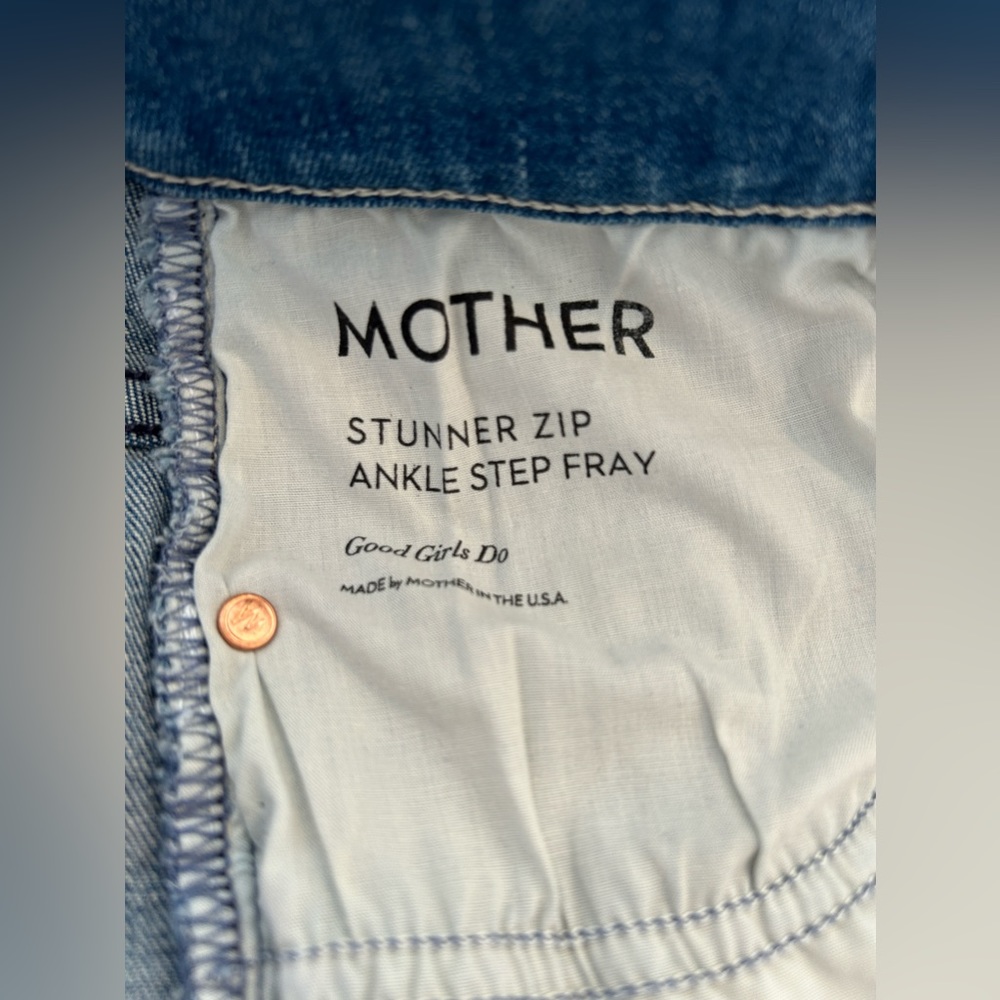 Mother Jeans Stunner Zip Ankle Step Fray Good Girls Do Wash Blue Size 29 - Picture 14 of 14